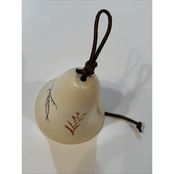 Dobe Arizona clay chime w/hand painted with clapper. - Picture 8 of 9